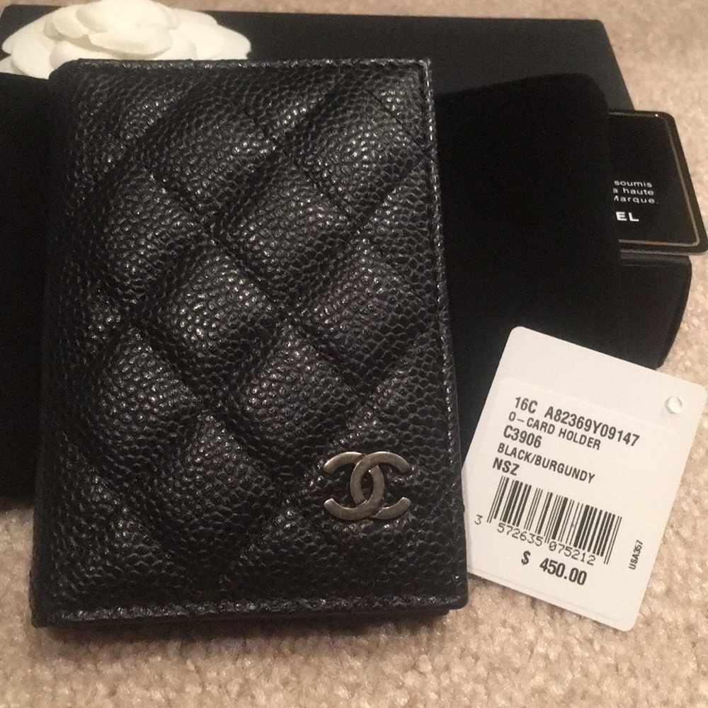 *SOLD* Brand New*Chanel Black Caviar Cardholder